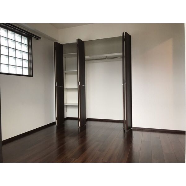スプランディッド新大阪キャトル 室内写真4