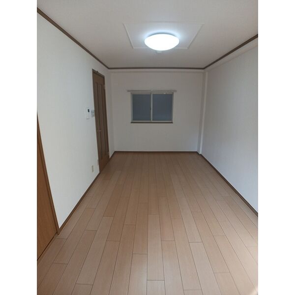 アンソレイユ・ST 室内写真3
