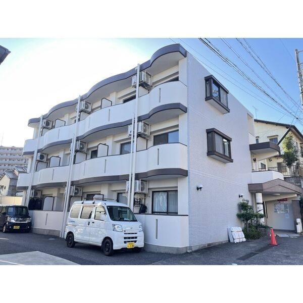 エバーグリーン明大寺