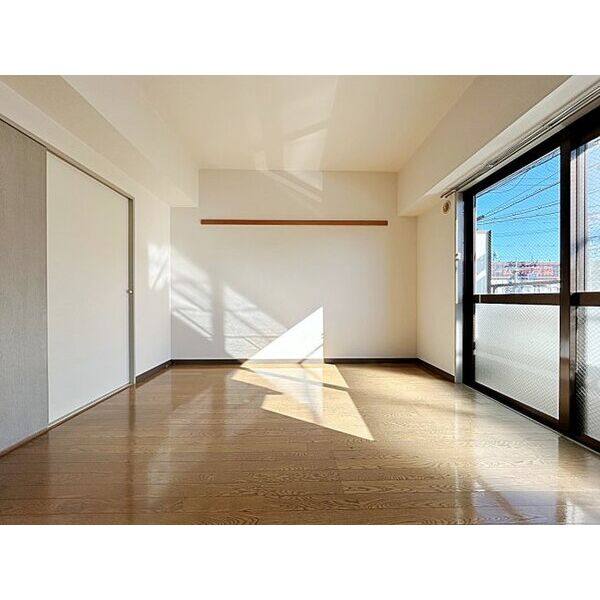 Young　Village2 室内写真4