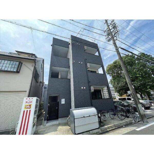 スターホワイト 建物画像