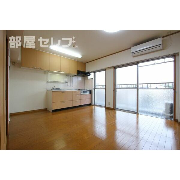 たなばた住宅2棟 室内写真1
