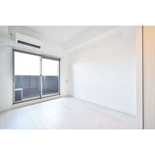 アドバンス大阪ブリス 室内写真2