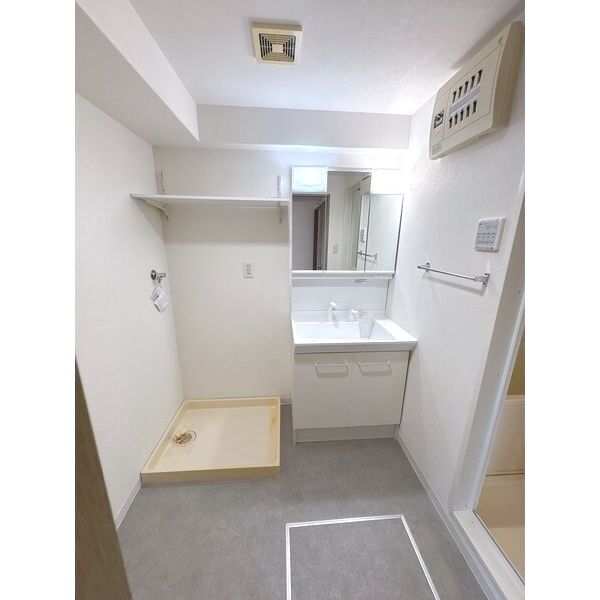 グランブルー宿屋町 室内写真4