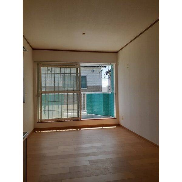 シーパレス南新田 室内写真1