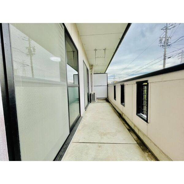 EMESTⅡ 室内写真10