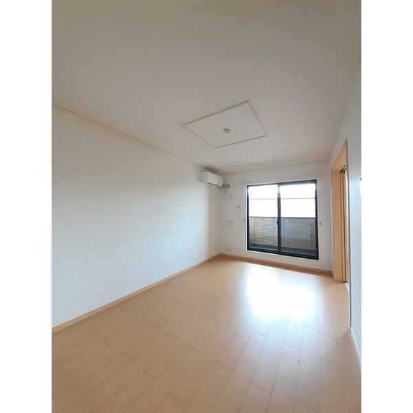 しなの D 室内写真1