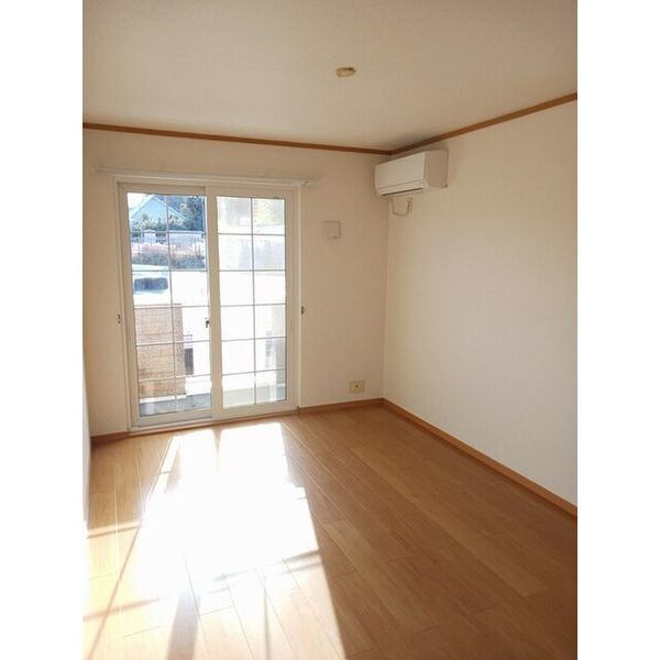 フォーリーフB 室内写真1