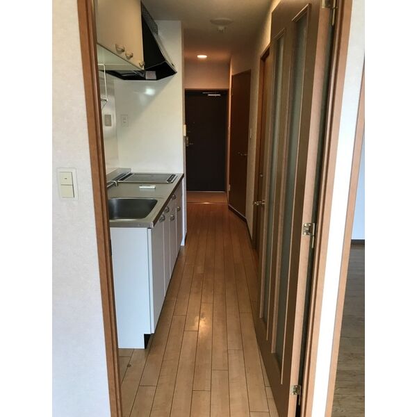 シャトー弁天参番館 室内写真3