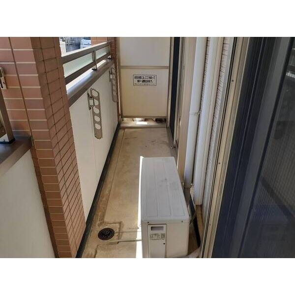 ヴィアラッテア 室内写真6