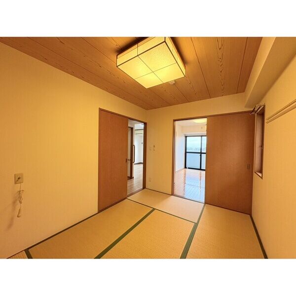 サンロワール和泉砂川 室内写真3