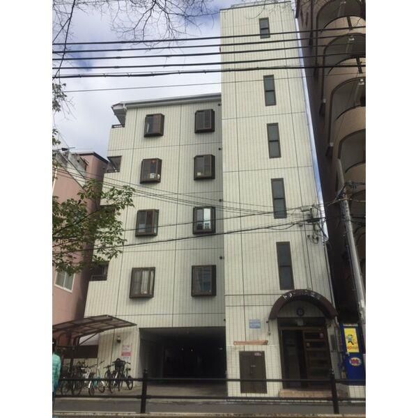 ドゥーパス成育 建物画像