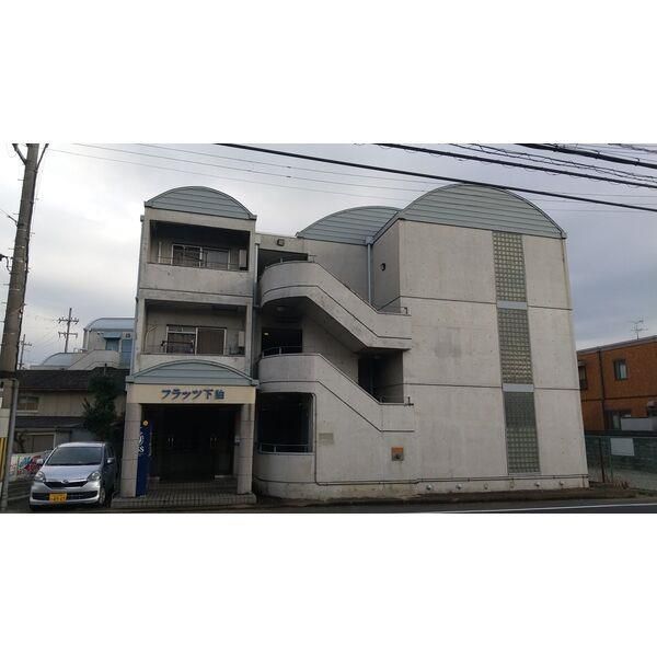 フラッツ下狛 建物画像