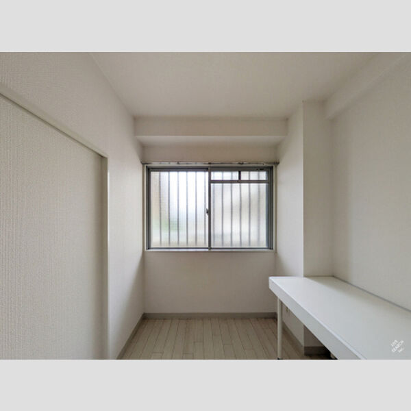 シャインクロコ 室内写真3