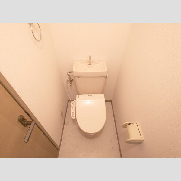 ハイカムール川口 A棟 室内写真7