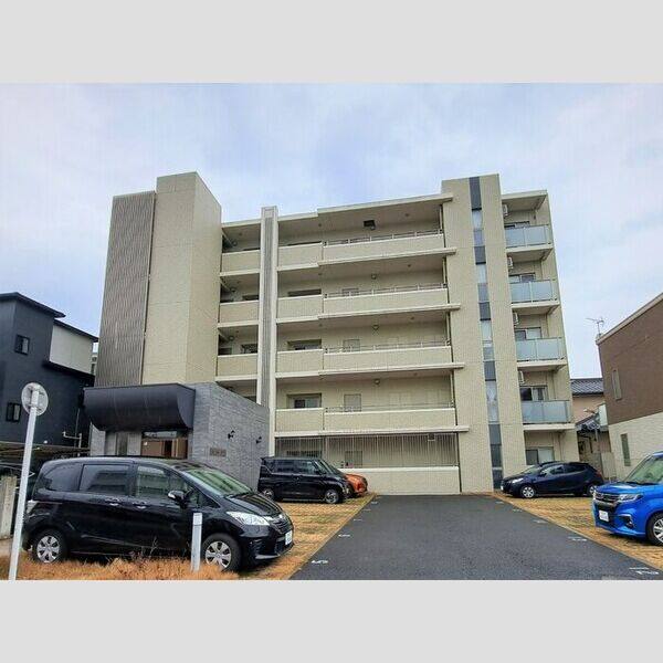 ラヴァーチェ徳川 建物画像
