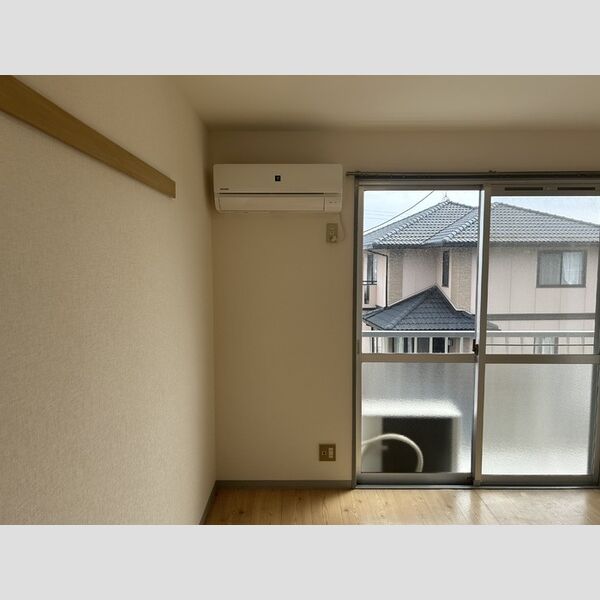 シャトー大半田 Ⅰ棟 室内写真2