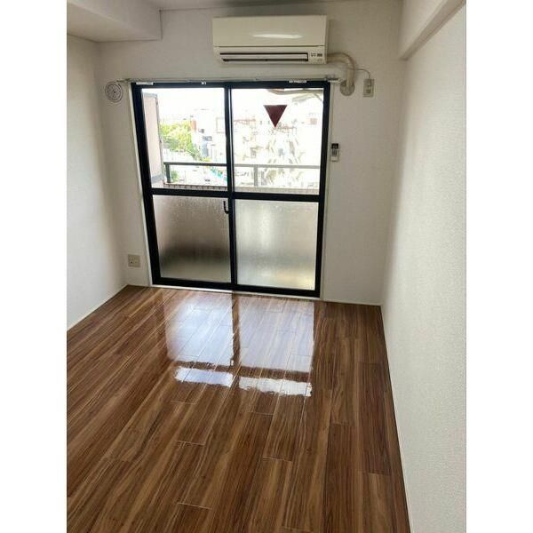 DO大阪港 室内写真1