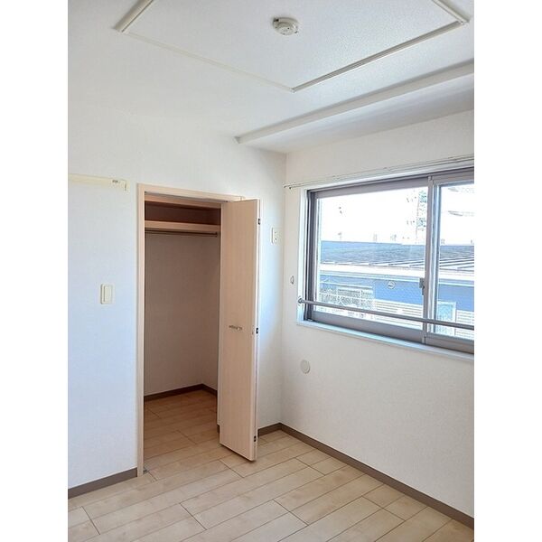 ラフレシール三島 室内写真10