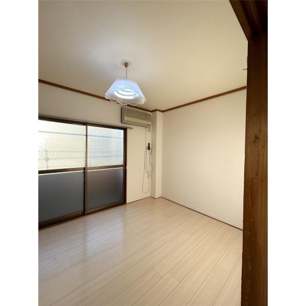 オークミマツマンション 室内写真1