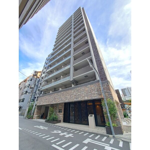 ラクラス本町東 建物画像