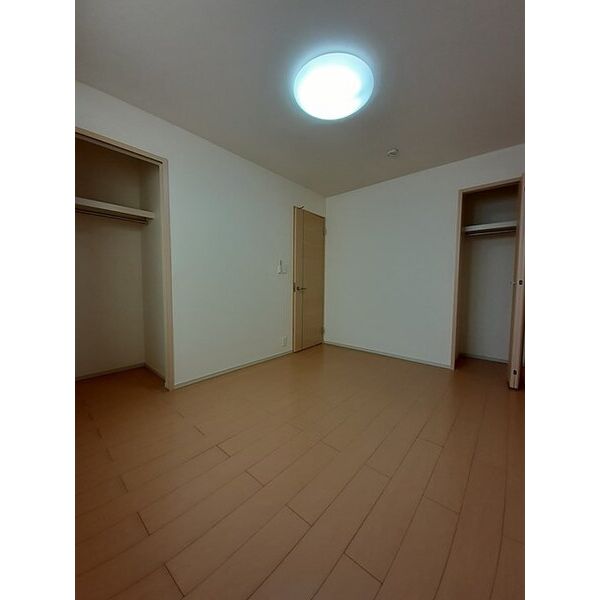 ファイン花原 室内写真6