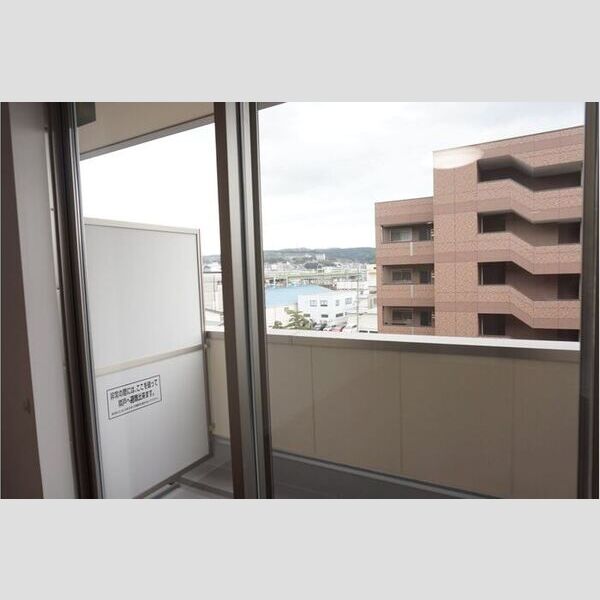 イーストタウン巽 室内写真2
