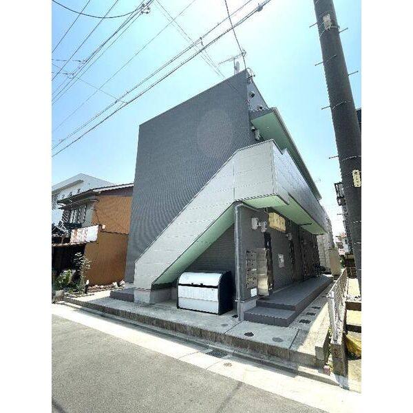Y's Square 中村公園(ワイズスクエア 建物画像