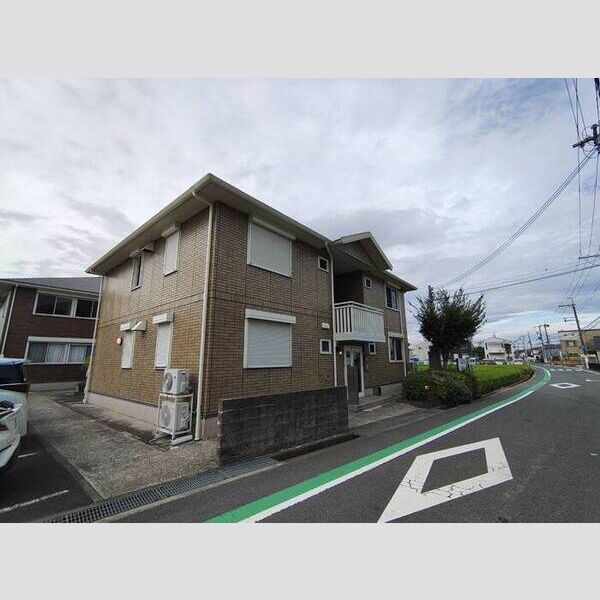 ロイヤル倉治 B棟