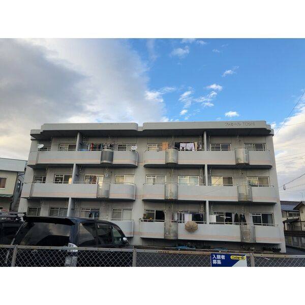 ファミールTOSHI 建物画像
