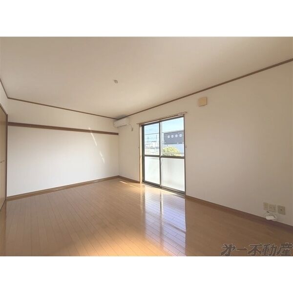 プリムローズ古庄 室内写真1