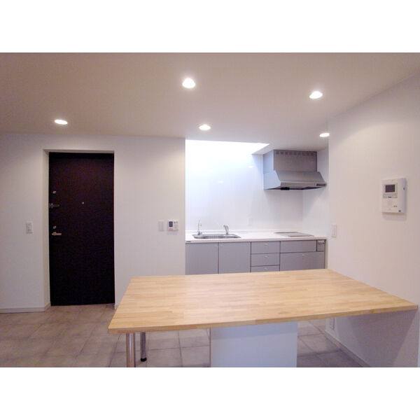 PRECIOUS SITE 室内写真4