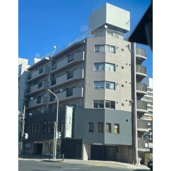 パールハイツくれない 建物画像