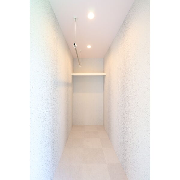 DAIWA TAKASU 室内写真9