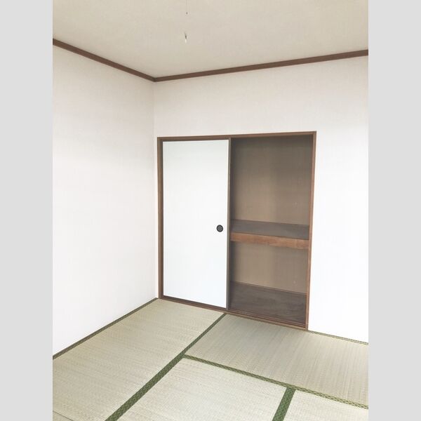 パレーシャル柳田 室内写真1