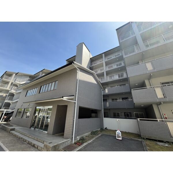 PHOENIX COURT 交野II 建物画像