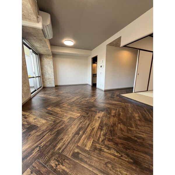 PHOENIX COURT 交野II 室内写真1