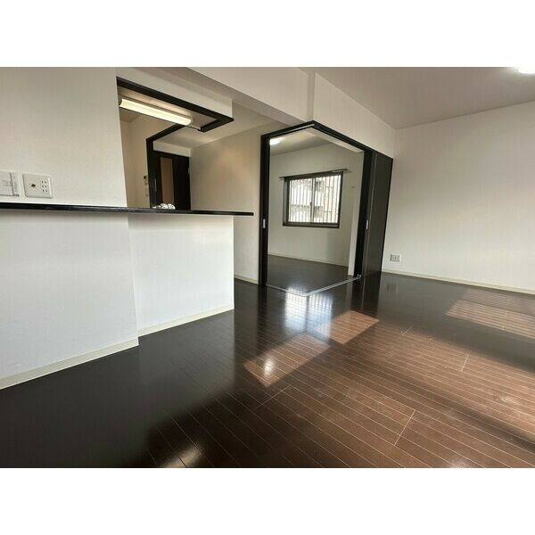 ダイアヒルズ住吉I 室内写真1