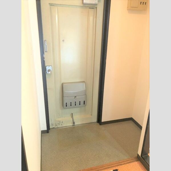 レジデンスタカラ 室内写真1