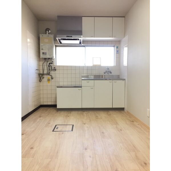 松田マンション 室内写真1
