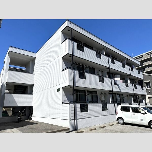 サンパレス薬円台 建物画像