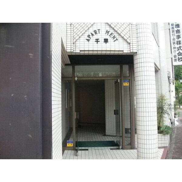 アパートメント千早 建物画像