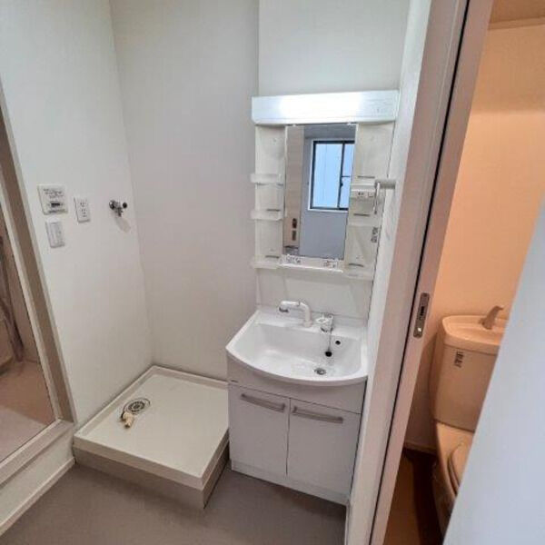 SKY COURT 室内写真8