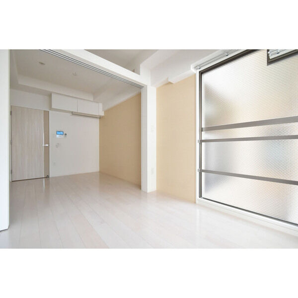 SERENiTE本町reflet 室内写真2
