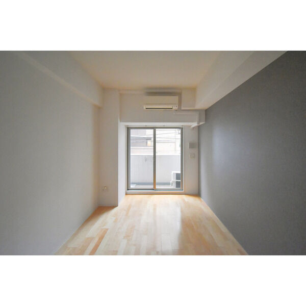 SERENiTE堺筋本町SUD 室内写真1