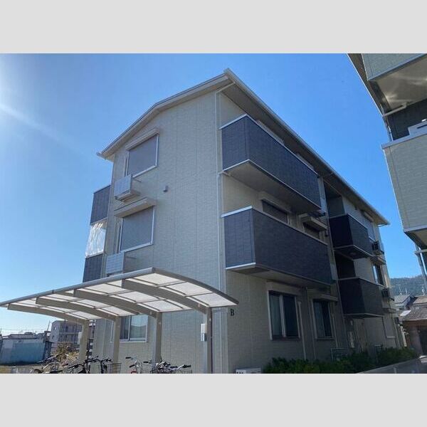ルピナス嵯峨B棟 建物画像