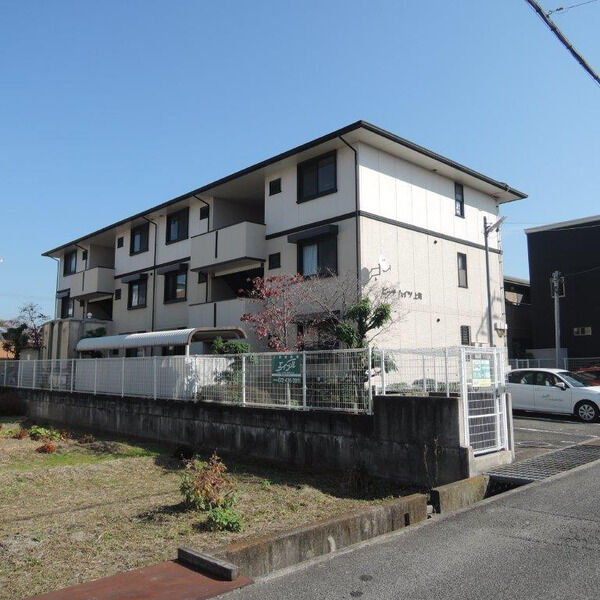 ピーチハイツ上町 建物画像