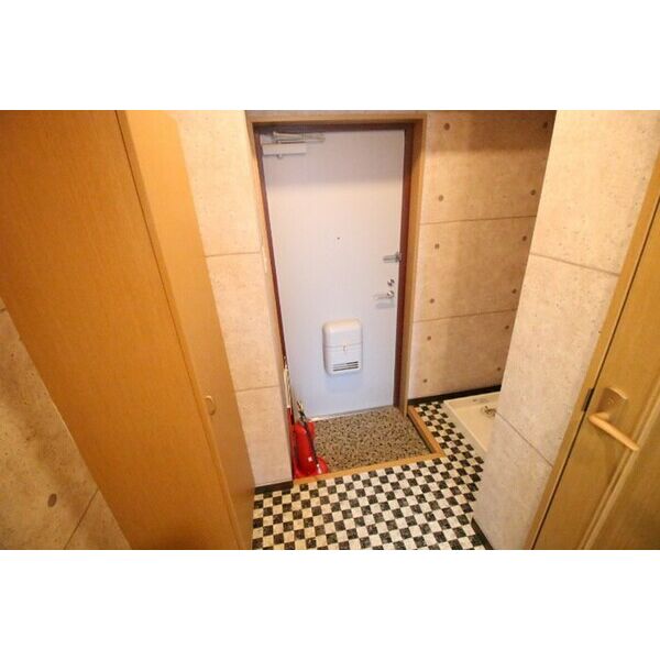 アルティスタ丸太町 室内写真1