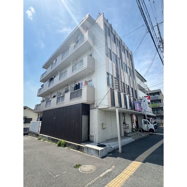 ポルトドール泉町 建物画像