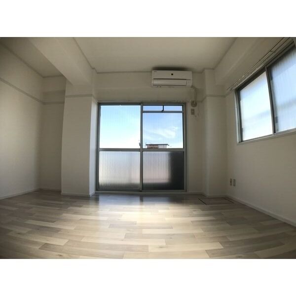 ポルトドール泉町 室内写真1